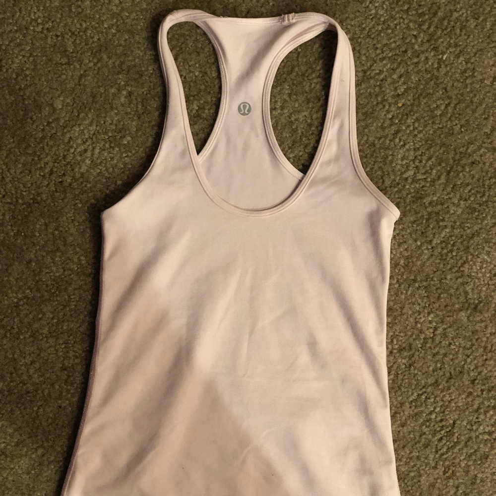 Size 2 Lululemon reversible light pink tank